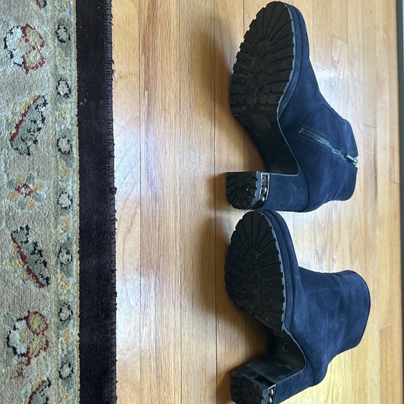 Blue booties - Picture 2 of 3